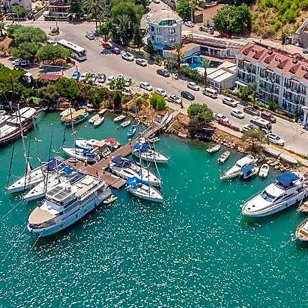 Hotel Atapark 4*